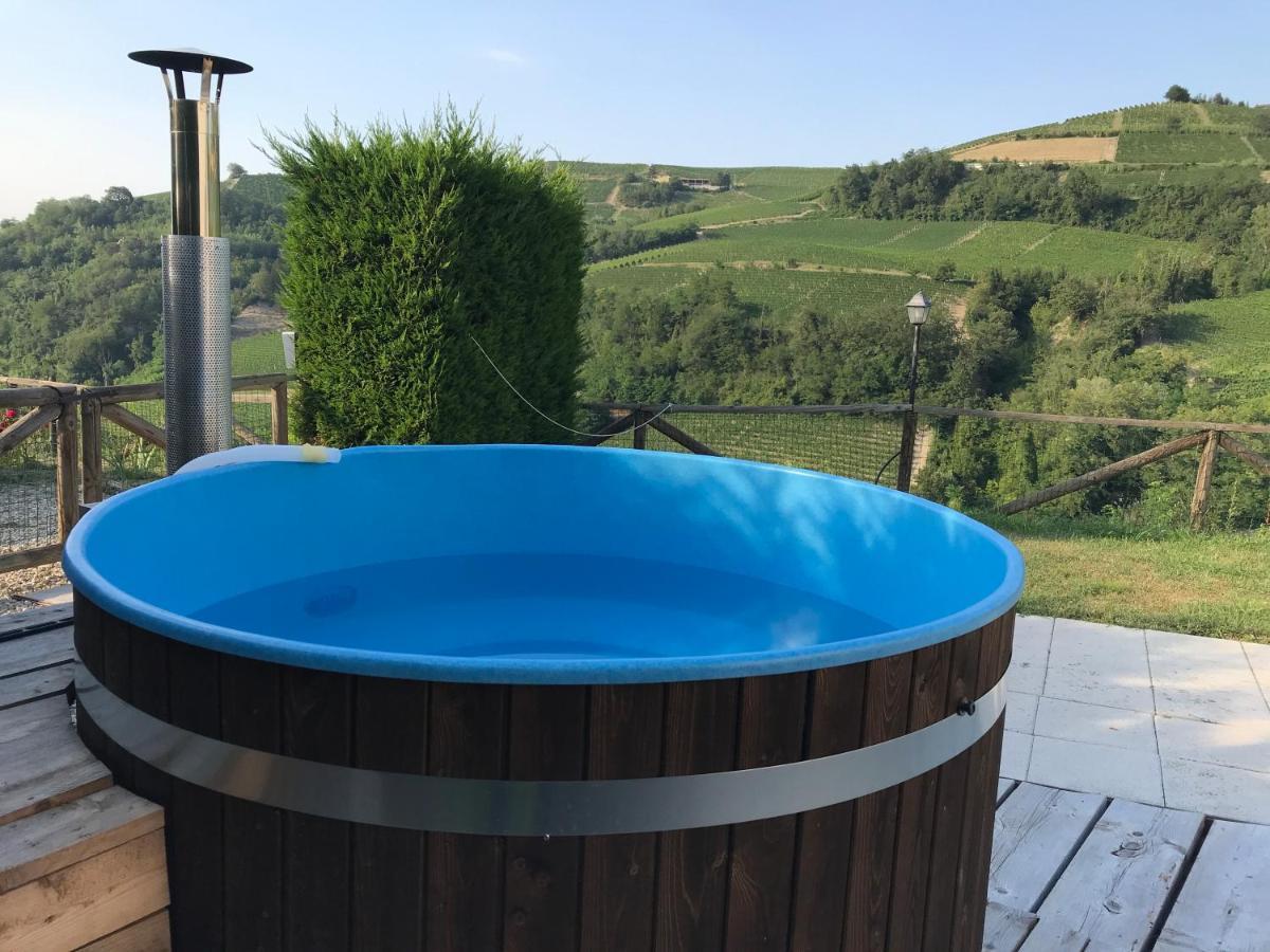 B&B Mario & Mario Trezzo Tinella Eksteriør bilde